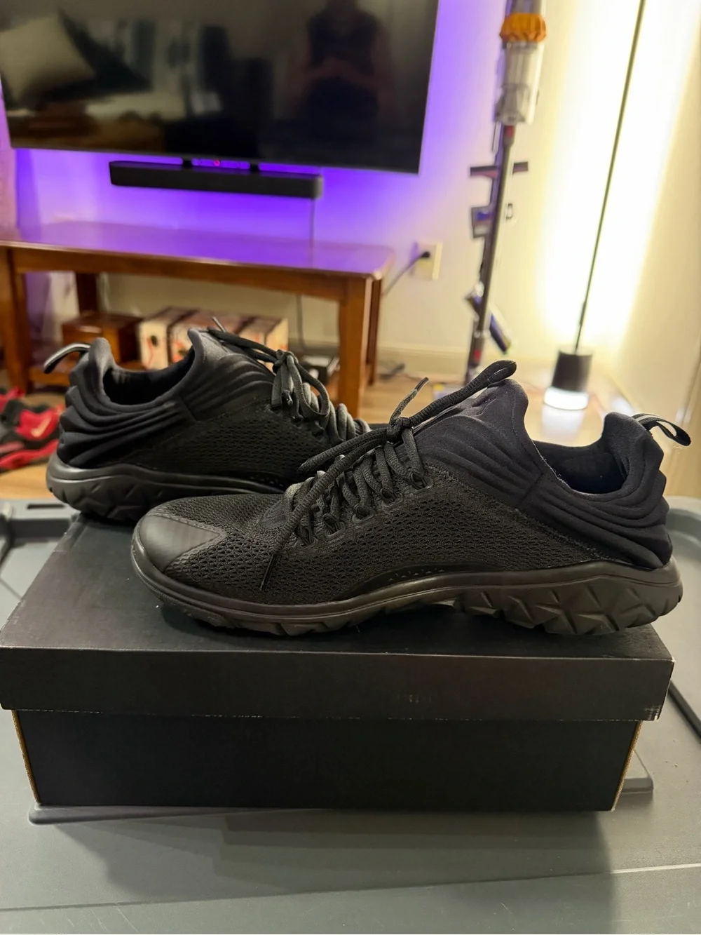 Jordan Flight Flex Trainer Triple Black Men’s 12 654268-005 w/ Box